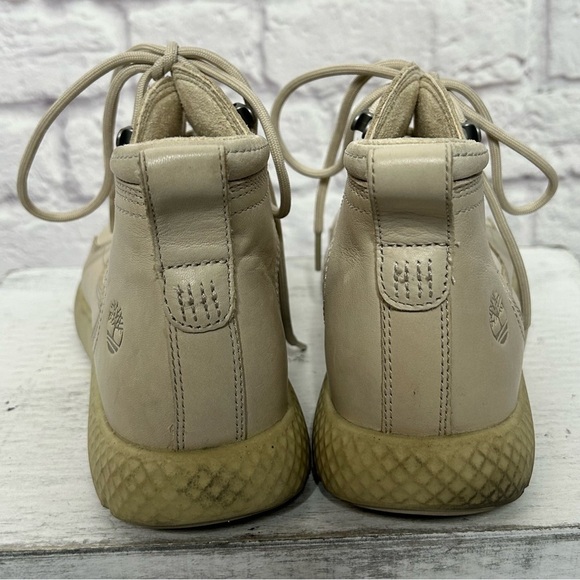 Timberland Women’s Flyroam Hiker Boots - Picture 13 of 16